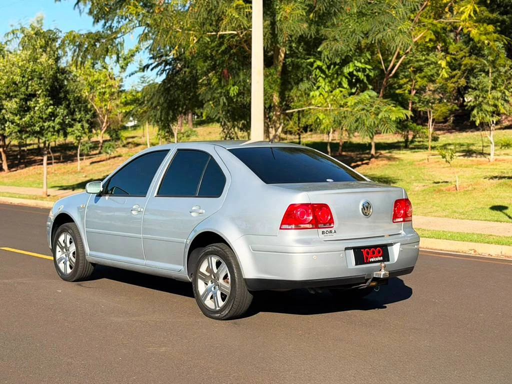 VOLKSWAGEN BORA 2.0 MI 8V 2009