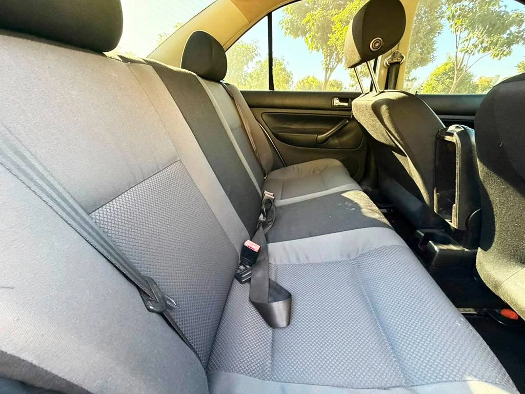 VOLKSWAGEN BORA 2.0 MI 8V 2009