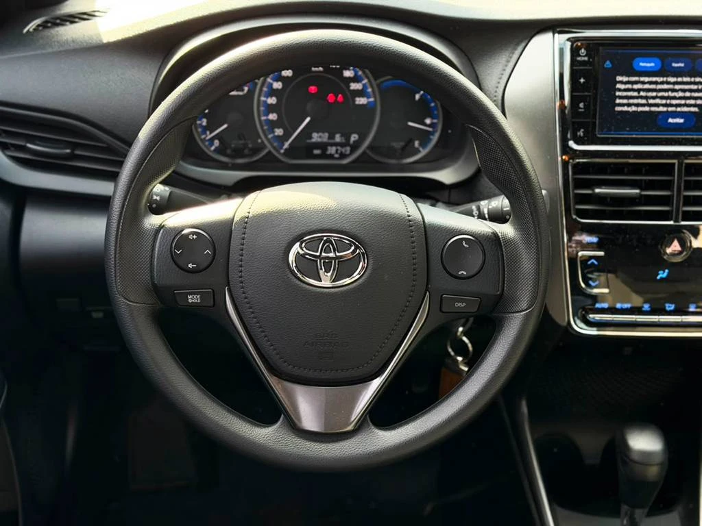TOYOTA YARIS 1.5 16V XL MULTIDRIVE 2024