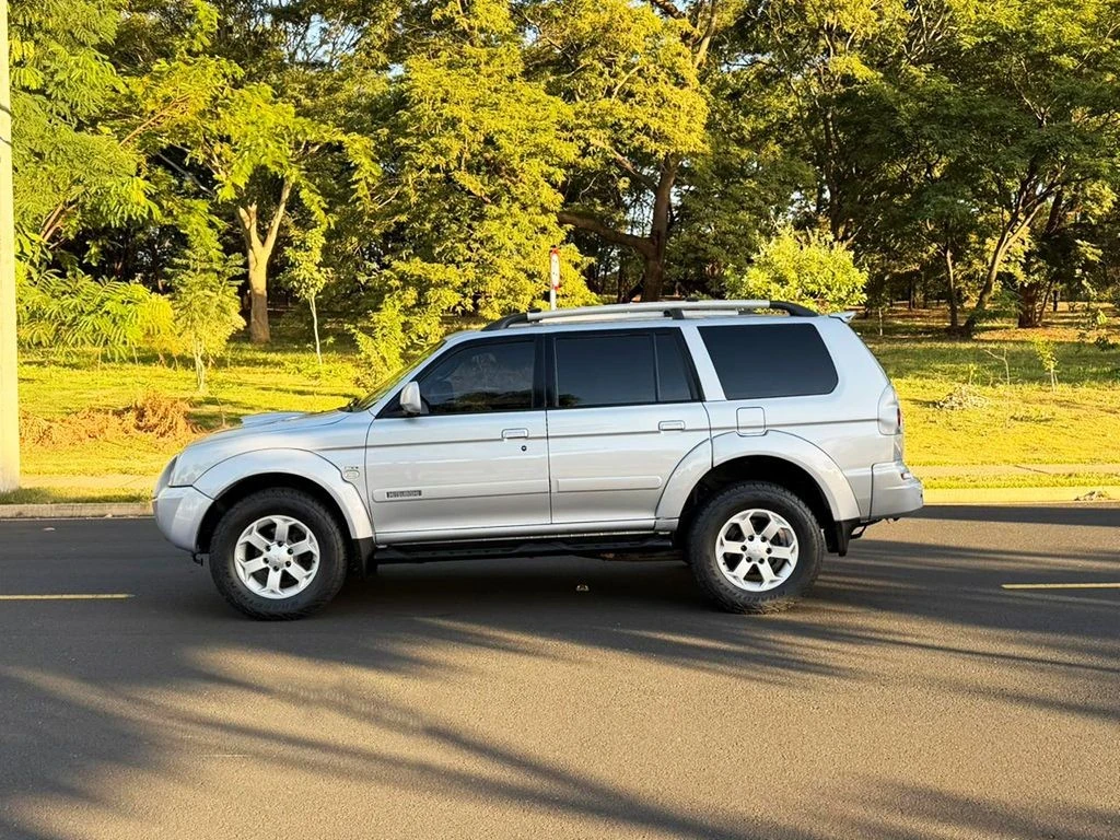 MITSUBISHI PAJERO SPORT 3.5 HPE 4X4 V6 24V 2010