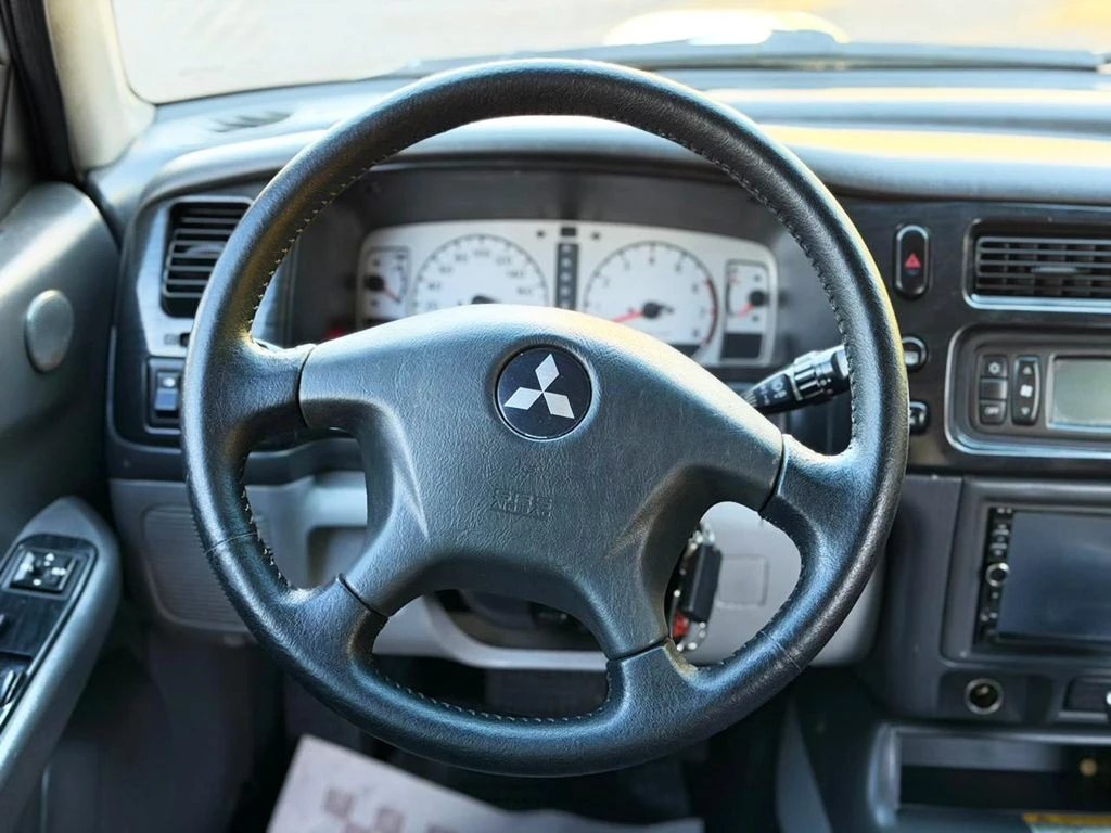 MITSUBISHI PAJERO SPORT 3.5 HPE 4X4 V6 24V 2010