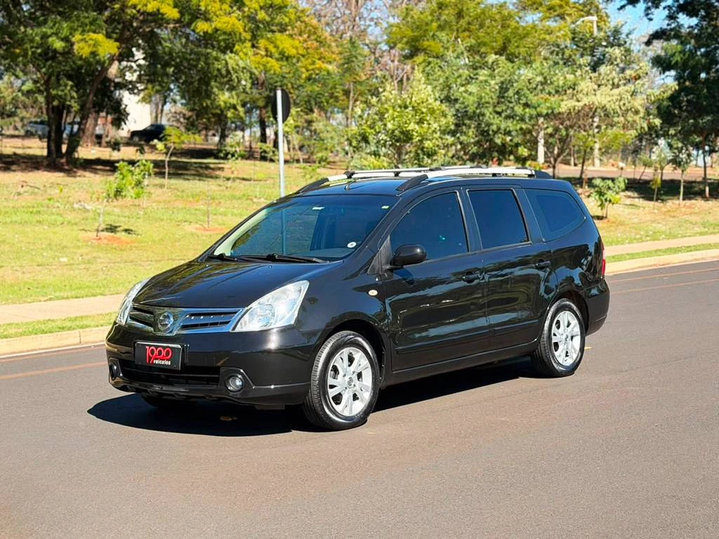 NISSAN GRAND LIVINA 1.8 SL 16V 2014