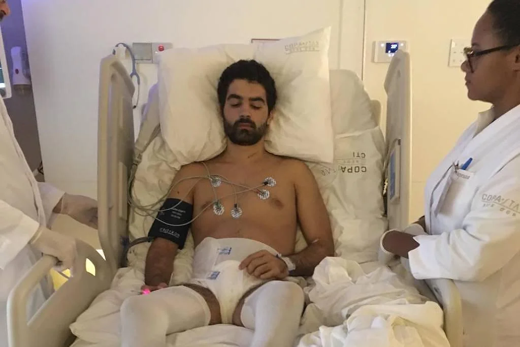Medicamento brasileiro inédito, tido como capaz de reverter lesão medular, é apresentado em SP